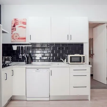 Acogedor Y En 1ªlinea De Costa 16benal * Benalmádena