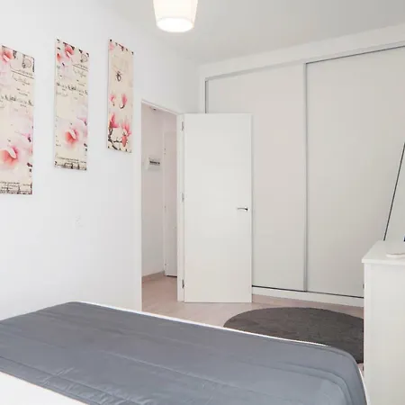 Acogedor Y En 1ªlinea De Costa 16benal Benalmádena